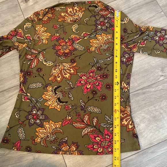 Paraphrase Floral Top - Picture 6 of 6